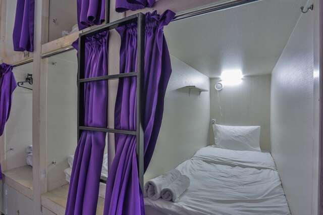 Хостел Capsule de Lux ApraxInn Санкт-Петербург-25