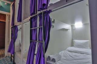 Хостел Capsule de Lux ApraxInn Санкт-Петербург Капсула в женском 12 местном номере-4